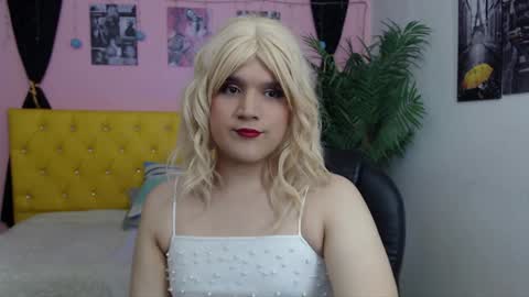 Snapshot of aidan_twink chatting on January 19, 10:49 pm AIDAN online show from January 19, 10:49 pm