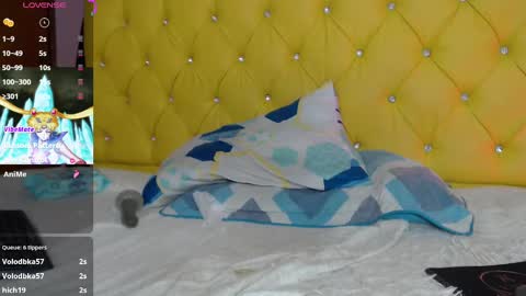 Snapshot of aidan_twink chatting on March 8, 2:12 am AIDAN online show from March 8, 2:12 am