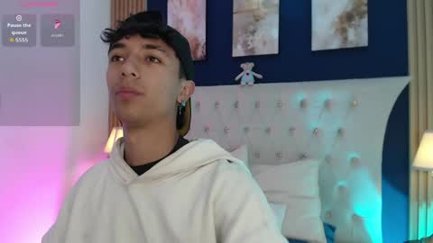 Aiden online show from April 4, 12:46 pm