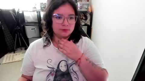 Catalina online show from December 3, 2:15 pm