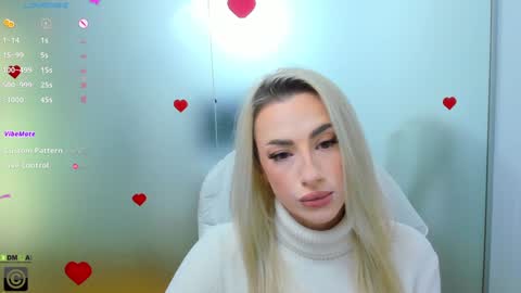 Allie  online show from November 17, 8:53 am