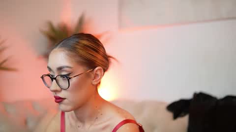 Snapshot of aileenaxa chatting on October 29, 7:59 pm Aileen online show from October 29, 7:59 pm