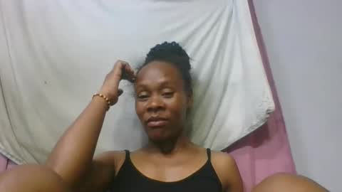 aimee982179 online show from March 21, 6:33 pm