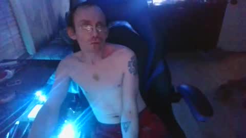 aimz2submit online show from December 15, 12:15 am