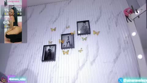 Snapshot of ainaravelez chatting on September 18, 4:31 pm AinaraVelez online show from September 18, 4:31 pm