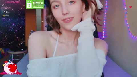Diva Aira of the Ethereal Fairies online show from October 20, 12:05 pm