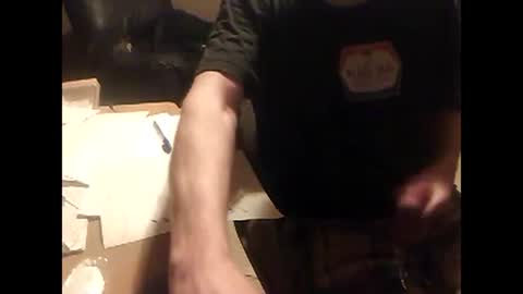 Snapshot of airbagger64 chatting on February 28, 12:43 am airbagger64 online show from February 28, 12:43 am