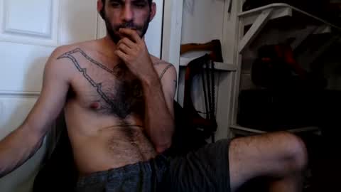 Leo  Airborn  Sir  Daddy online show from July 4, 5:19 pm
