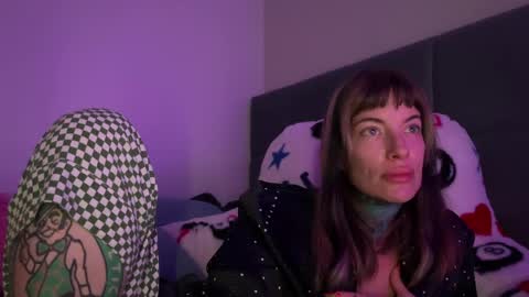 Airgead online show from April 14, 12:38 am