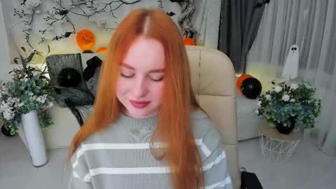 Snapshot of airysilhouette chatting on November 4, 4:22 am Louise online show from November 4, 4:22 am