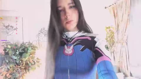 Aisha online show from February 23, 1:08 pm