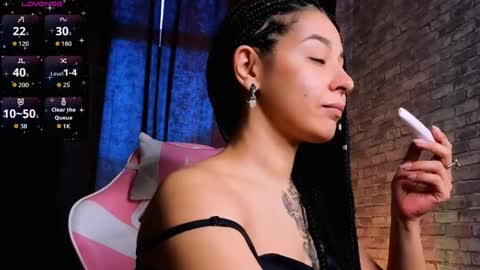 Aisha online show from April 1, 1:41 pm