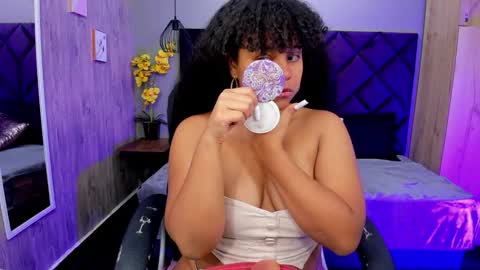 Aisha  online show from November 14, 8:07 pm