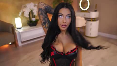 Maddy online show from October 31, 6:42 pm