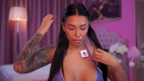 Maddy online show from April 8, 6:52 pm