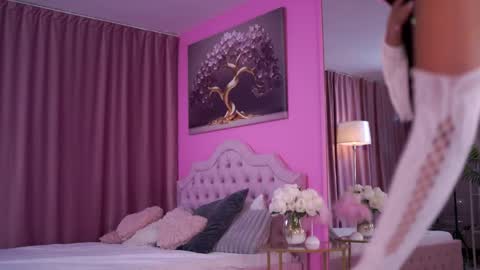 Maddy online show from April 15, 6:37 pm