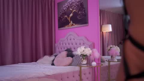 Maddy online show from April 17, 6:44 pm