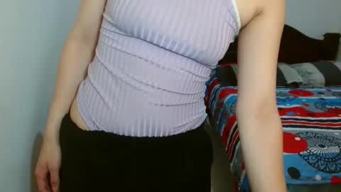 Snapshot of aishafuckaas chatting on February 15, 2:47 pm aishafuckaas online show from February 15, 2:47 pm