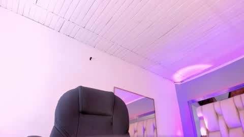 KASSANDRA online show from February 24, 2:37 pm