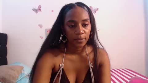 Aisha online show from November 26, 8:43 pm