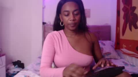 Aisha online show from February 18, 3:13 am
