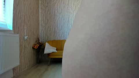 Aisha online show from March 3, 1:53 pm