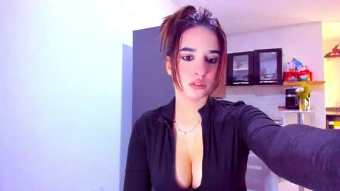 Snapshot of aishas00 chatting on October 23, 6:17 pm Saher online show from October 23, 6:17 pm