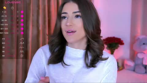 Aisha online show from April 2, 6:05 pm