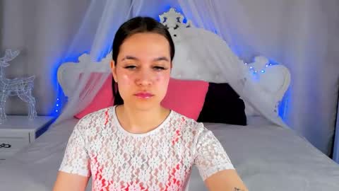 Snapshot of aishatempt chatting on March 2, 8:32 am aishatempt online show from March 2, 8:32 am