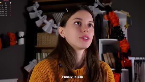 Aliza online show from October 28, 1:31 am