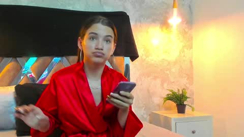 Snapshot of aitana_baker_ chatting on December 12, 8:57 am little aitana online show from December 12, 8:57 am