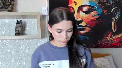 little aitana  online show from February 6, 3:22 am