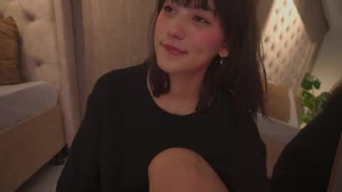 Snapshot of aitana_jhons chatting on February 15, 11:19 am Aitana Jhons online show from February 15, 11:19 am