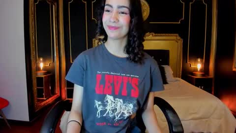 Aitana online show from December 15, 12:09 pm