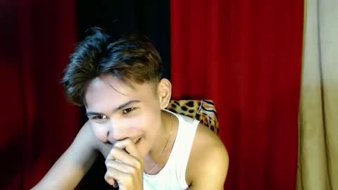 aivanboyyy online show from December 15, 11:58 am