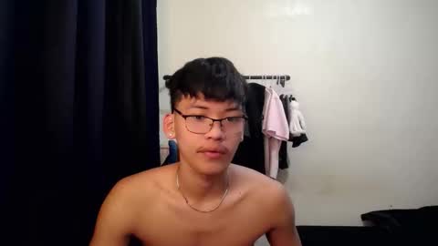 aj_daksxx online show from March 16, 8:40 am