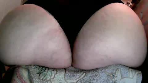 ajlwes online show from September 28, 9:47 am