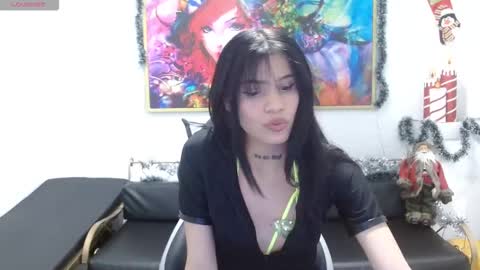 akalyy_ online show from January 7, 1:13 pm