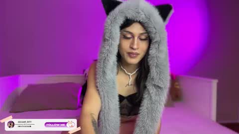             online show from October 16, 7:59 pm