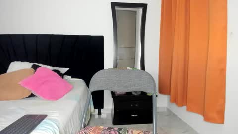 MIRANDA online show from April 10, 11:31 pm