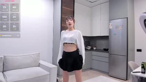 Akari online show from June 22, 3:25 am