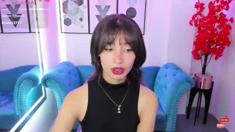 Snapshot of akaza_hakuji_ chatting on September 27, 12:32 pm Azaka online show from September 27, 12:32 pm