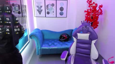 Snapshot of akaza_hakuji_ chatting on November 26, 12:39 pm Azaka online show from November 26, 12:39 pm