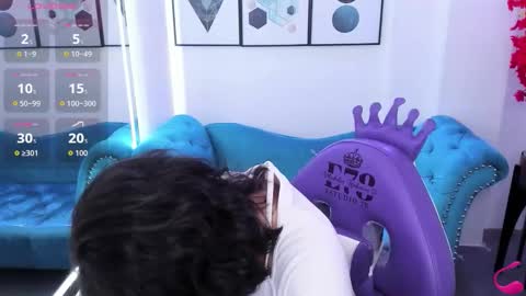 Snapshot of akaza_hakuji_ chatting on November 29, 2:53 pm Azaka online show from November 29, 2:53 pm