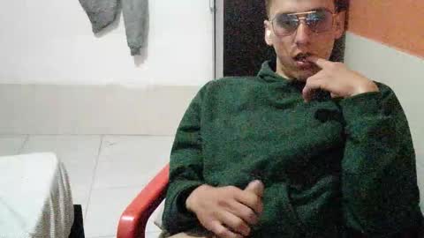 My love online show from October 11, 9:02 pm