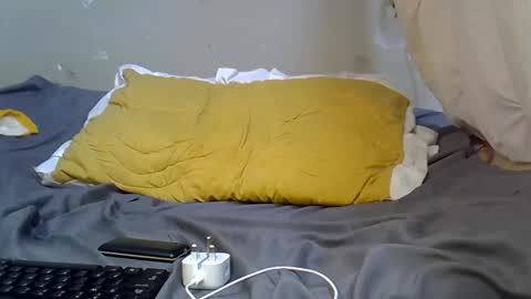 akinginn online show from April 7, 9:04 pm