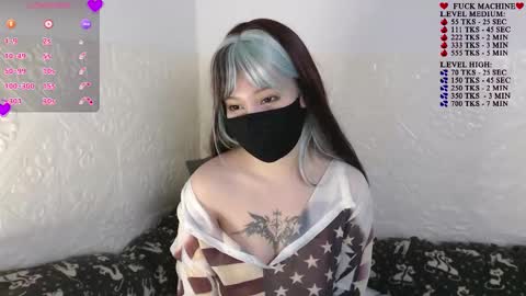 Snapshot of akira_amy chatting on September 19, 11:55 am Amilia online show from September 19, 11:55 am