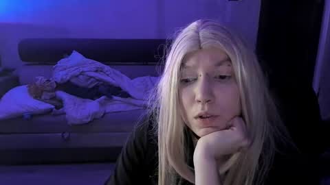 Akira online show from February 11, 3:50 pm