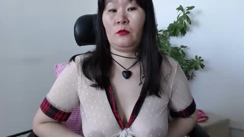 Snapshot of akira_xx chatting on October 1, 2:39 am Akira online show from October 1, 2:39 am