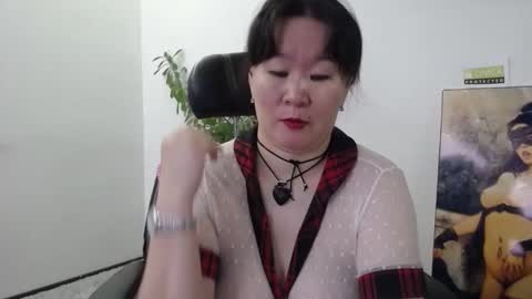 Snapshot of akira_xx chatting on November 22, 2:54 am Akira online show from November 22, 2:54 am